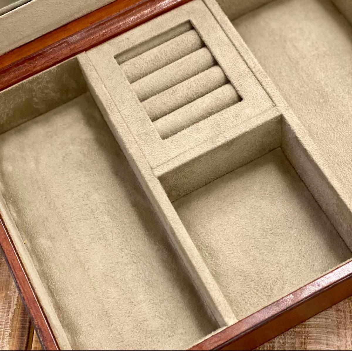 Leather Jewellery Box Tan