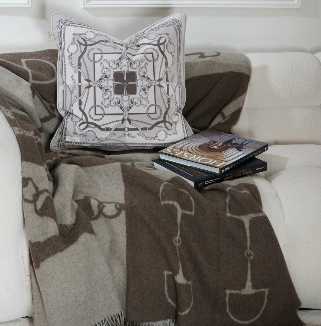 Adamsbro Equi Crystal Taupe (COVER ONLY)