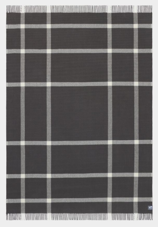 Ravine Throw Charcoal